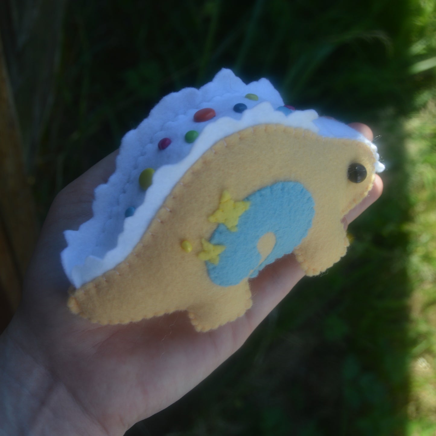 Roll Cake Stegosaurus